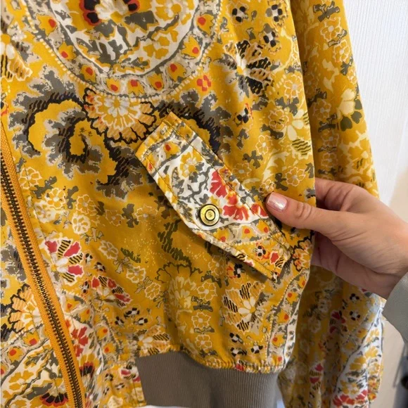 Free People Yellow Paisley Bomber Jacket Small - Picture 4 of 6